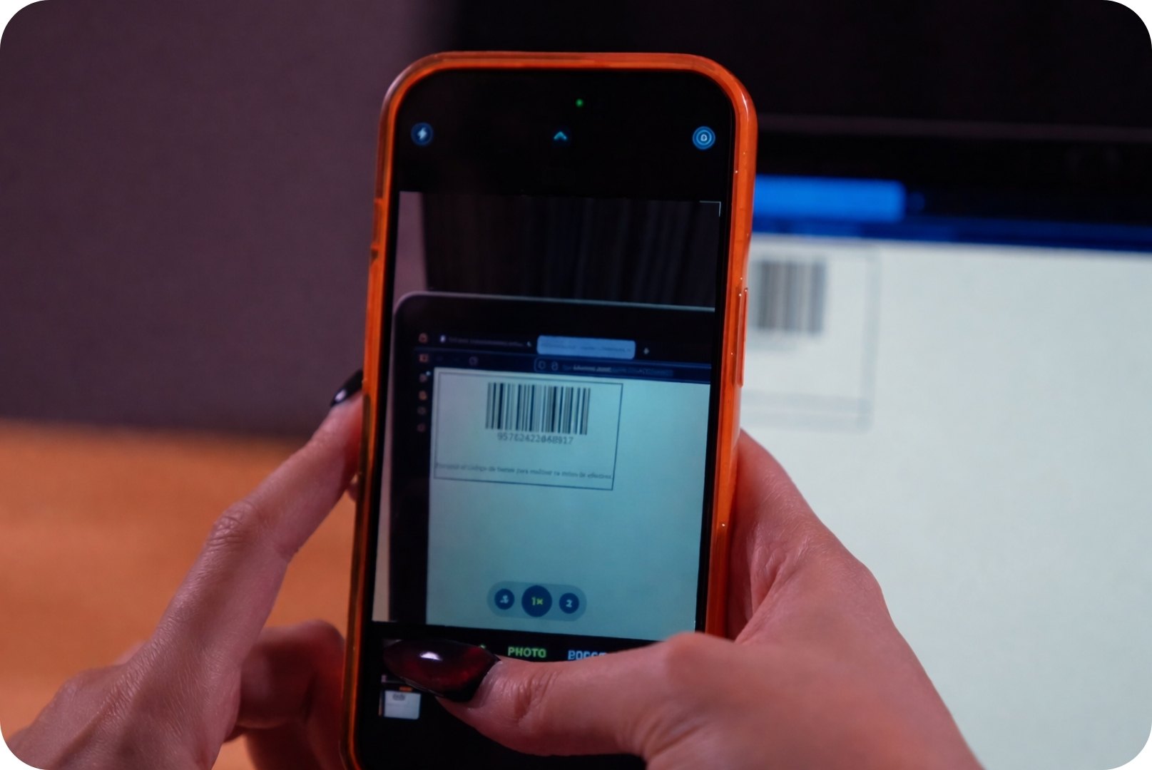 Handybildschirm mit geöffnetem Bitcoin-Wallet